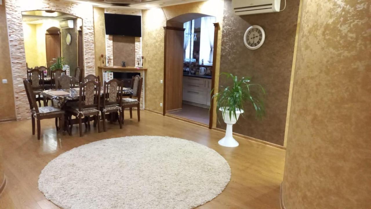 Lux Apartment City Center Mykolaiv Dış mekan fotoğraf